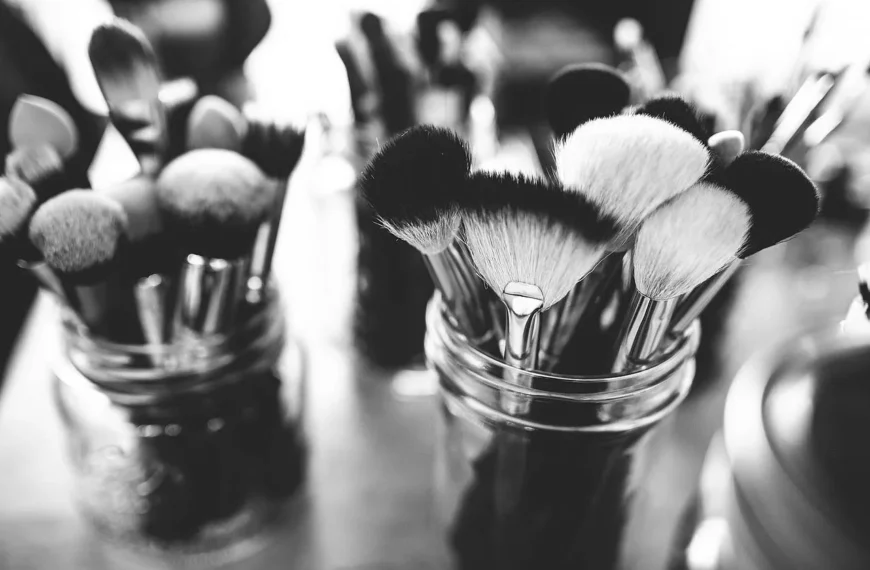 Stylizacja rzęs – jeden z najbardziej dynamicznych trendów w modzie
